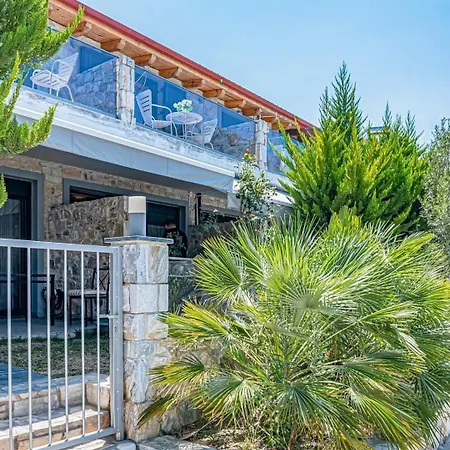 Maisonette By The Sea 卡尼奥提