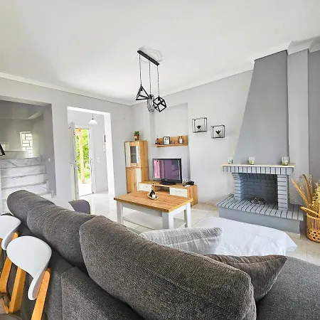 Maisonette By The Sea *